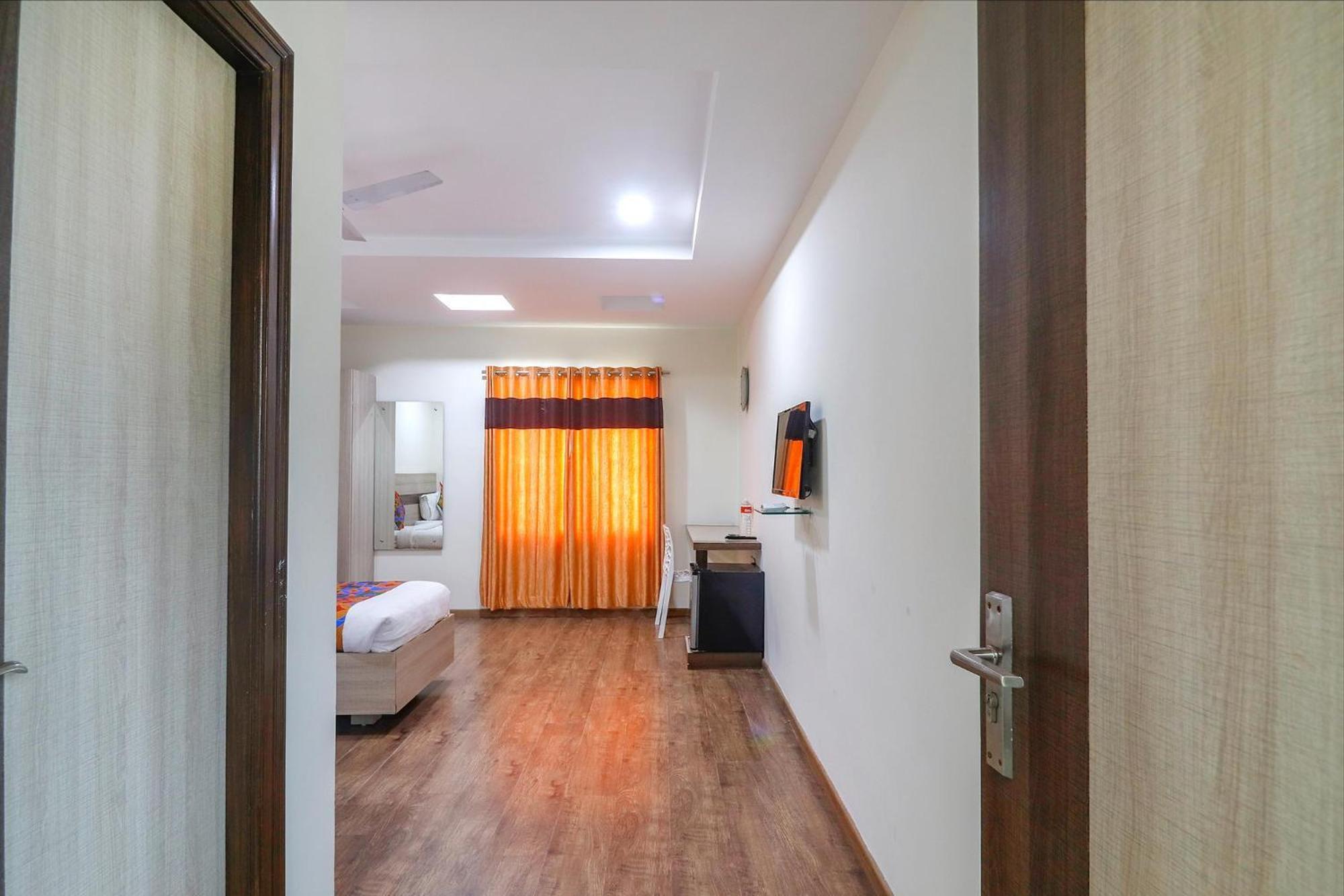 Fabhotel Pride Inn Financia - Nr Dlf Cyber City, Gachibowli Haïdarabad Extérieur photo